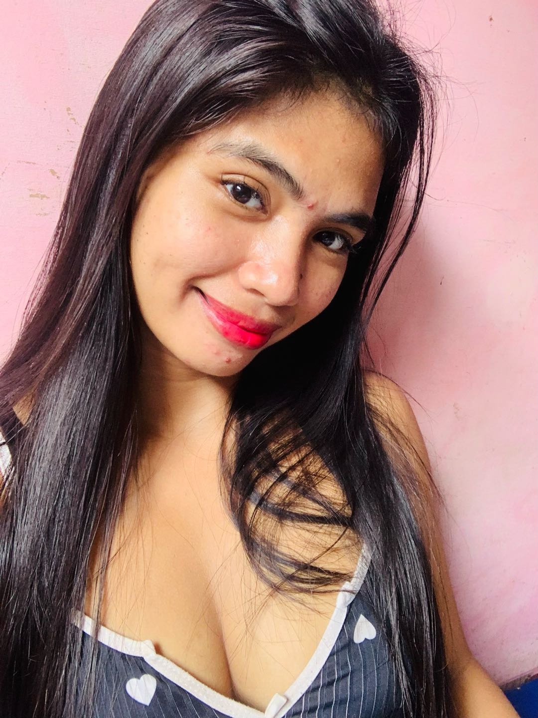 Mae from the Philippines, connected through the PeacHub hub for a 1-on-1 chat