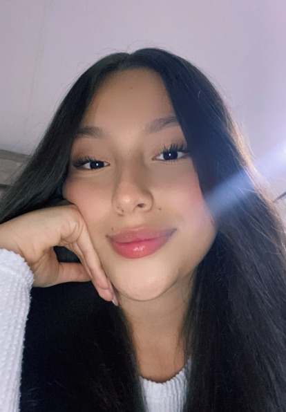 Princesita from Colombia, on PeacHub for random girl chat