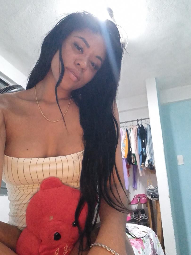 Mariposa from Brazil, one of the people you meet on PeacHub, one at a time